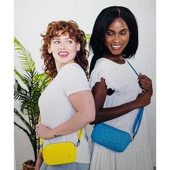 Lug Coupe Gray Quilted RFID Crossbody/Waist Bag with Adjustable Strap NWT - Picture 12 of 13